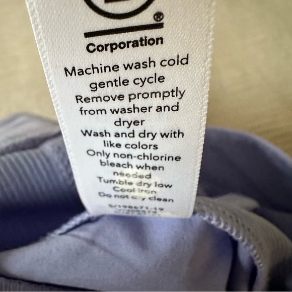 Athleta Set of 2 Brooklyn Mid Rise Ankle Pants Sz 4 - Picture 6 of 15